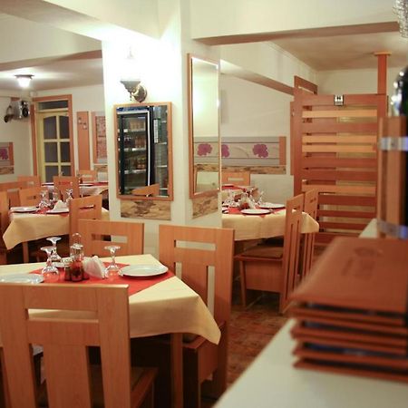 Pension Varadia Oradea Exteriér fotografie
