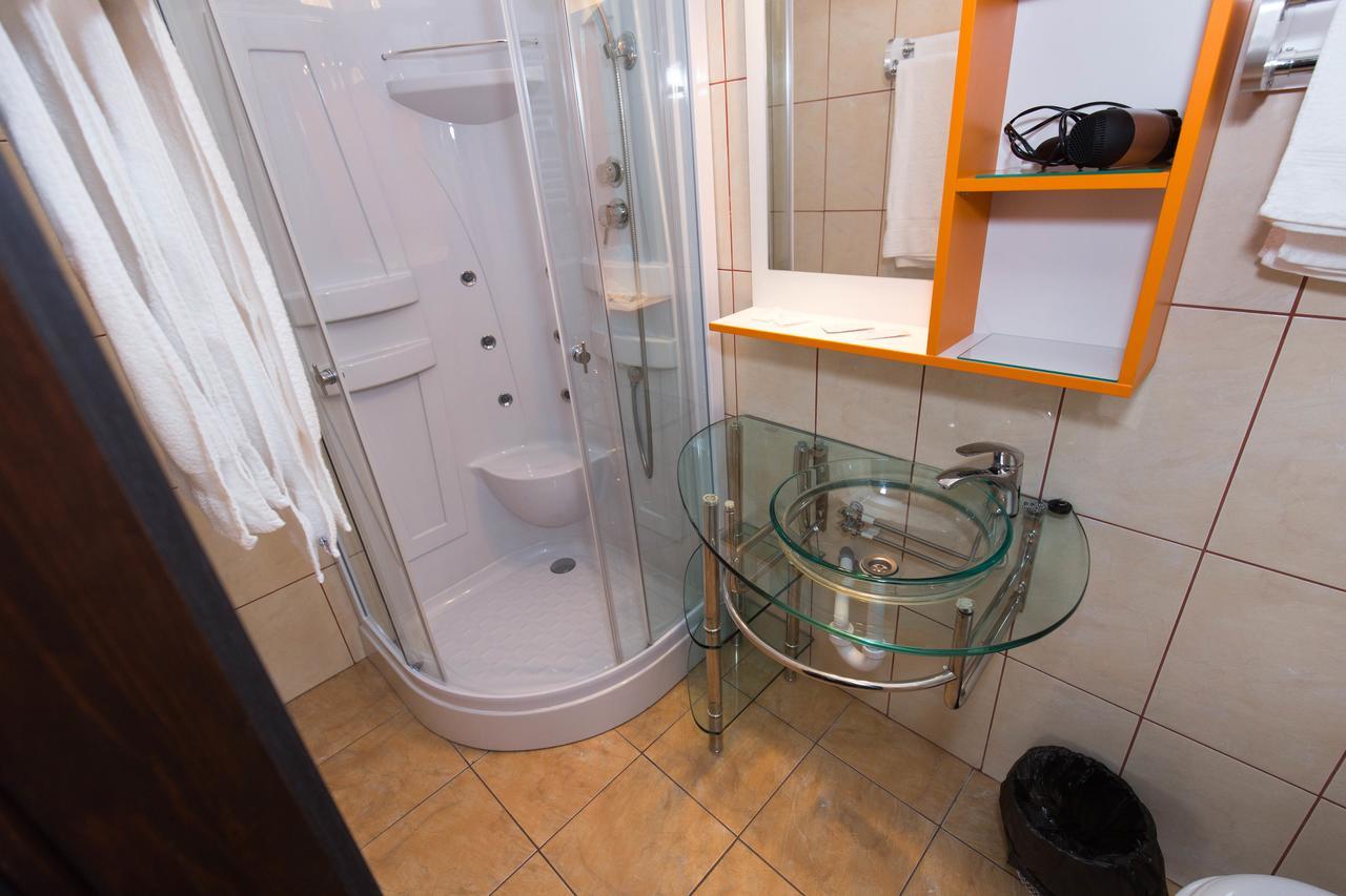Pension Varadia Oradea Exteriér fotografie